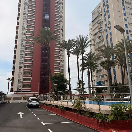 Damas Piso18 * Benidorm