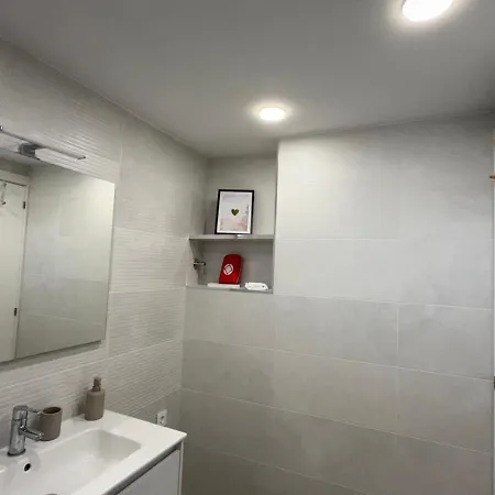 Damas Piso18 Daire Benidorm
